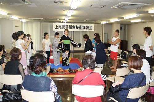 サービス業部会「美容技術講習会」(2019年9月)